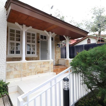 Diyar Villas Q4/11 Puncak Exterior foto